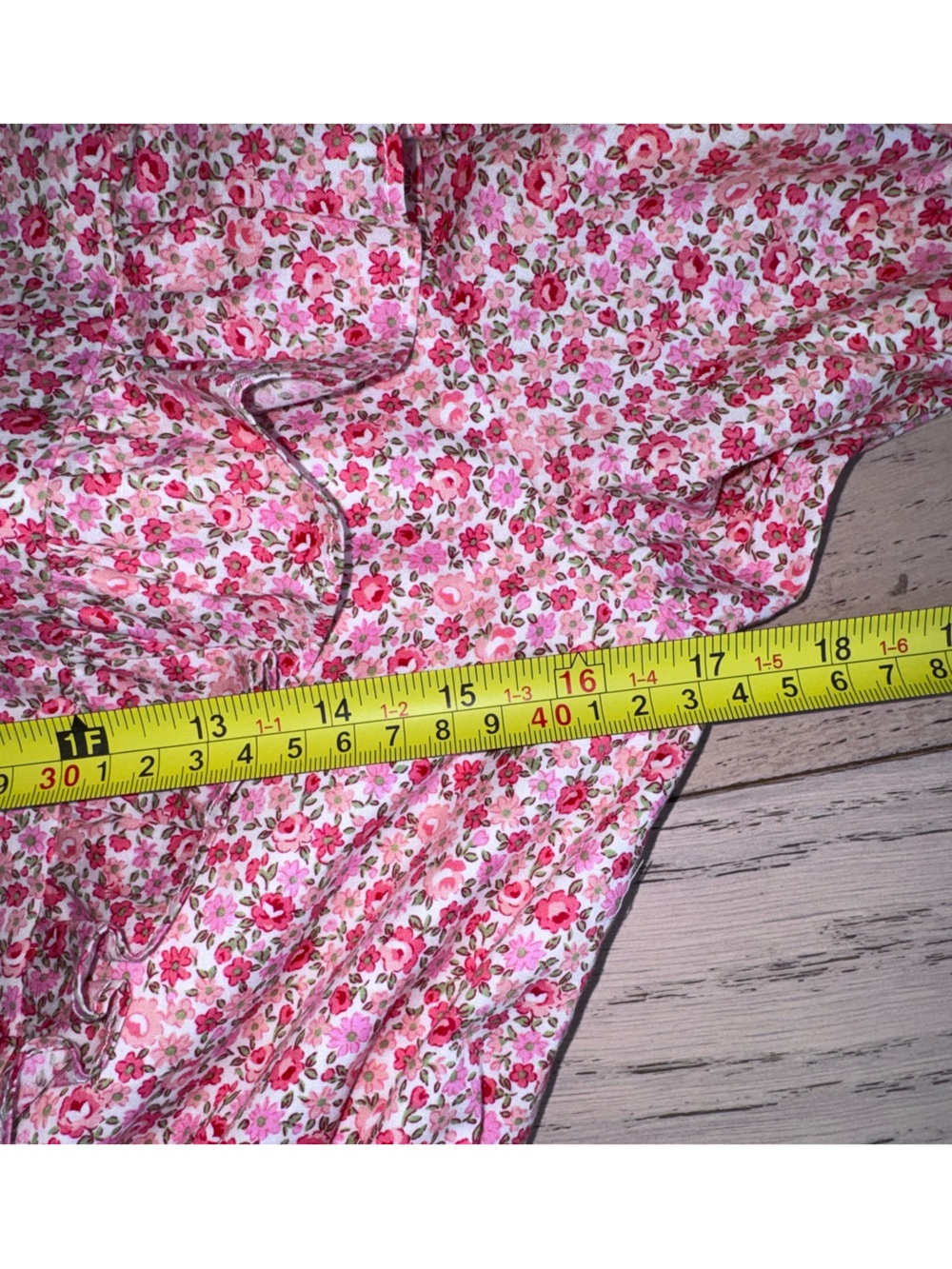 NWOT ENGLISH FACTORY SAMPLE Puff Sleeve Floral Mini - High Neck + Ruffled - Picture 8 of 12